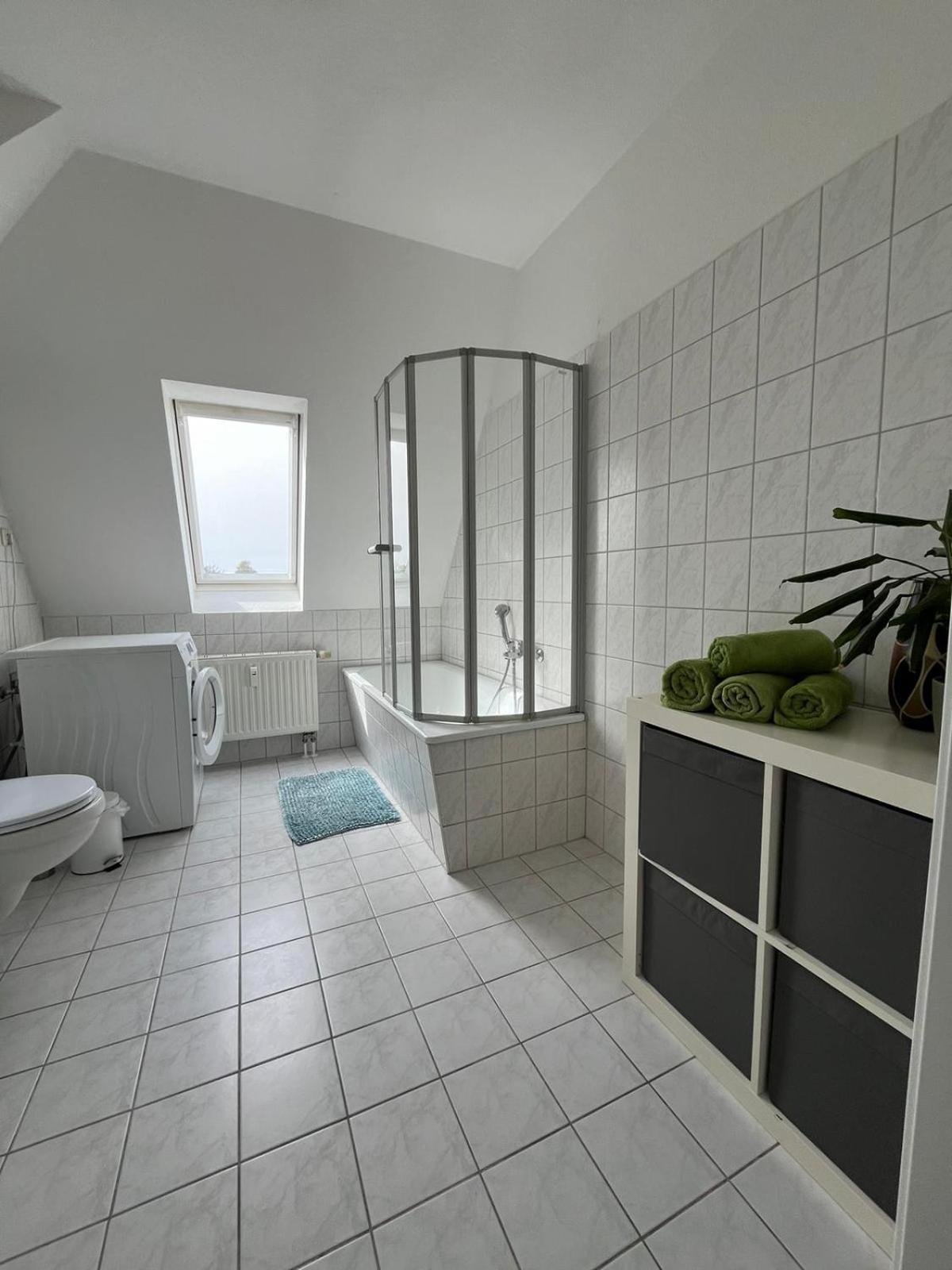 1 Raum Dachgeschosswohnung In Ruhiger Lage Limabach - Oberfrohna Exteriér fotografie