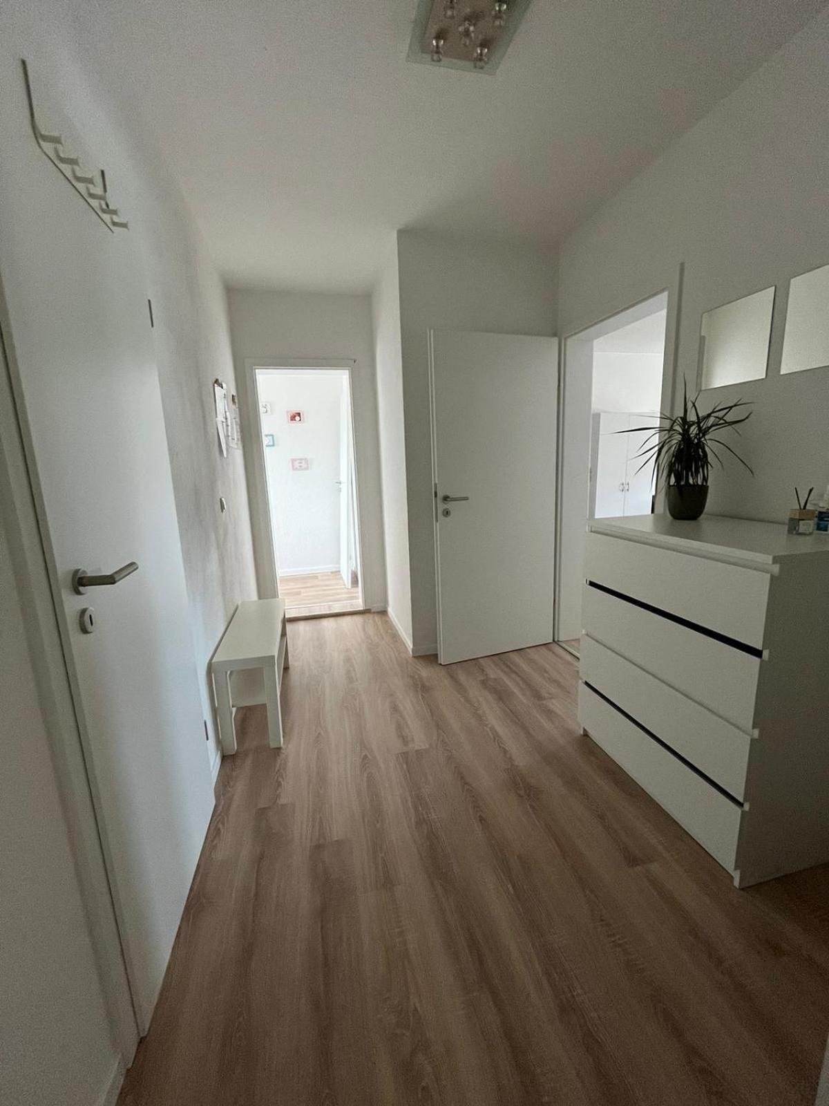 1 Raum Dachgeschosswohnung In Ruhiger Lage Limabach - Oberfrohna Exteriér fotografie