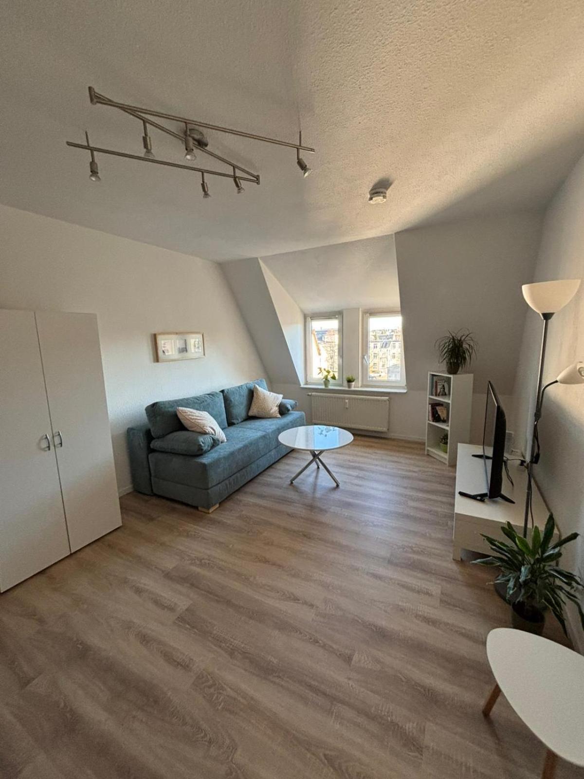 1 Raum Dachgeschosswohnung In Ruhiger Lage Limabach - Oberfrohna Exteriér fotografie