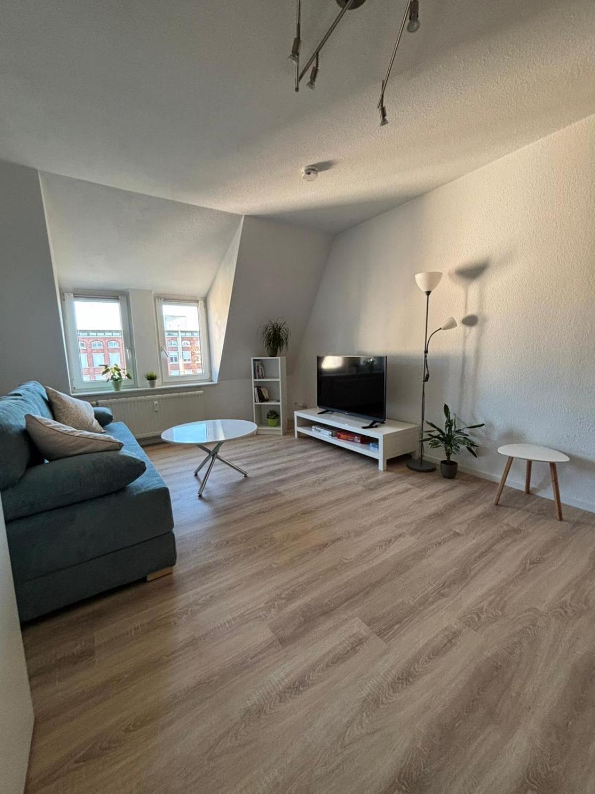 1 Raum Dachgeschosswohnung In Ruhiger Lage Limabach - Oberfrohna Exteriér fotografie